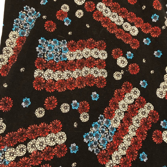 LulaRoe 4th of July Irma - Picture 2 of 3